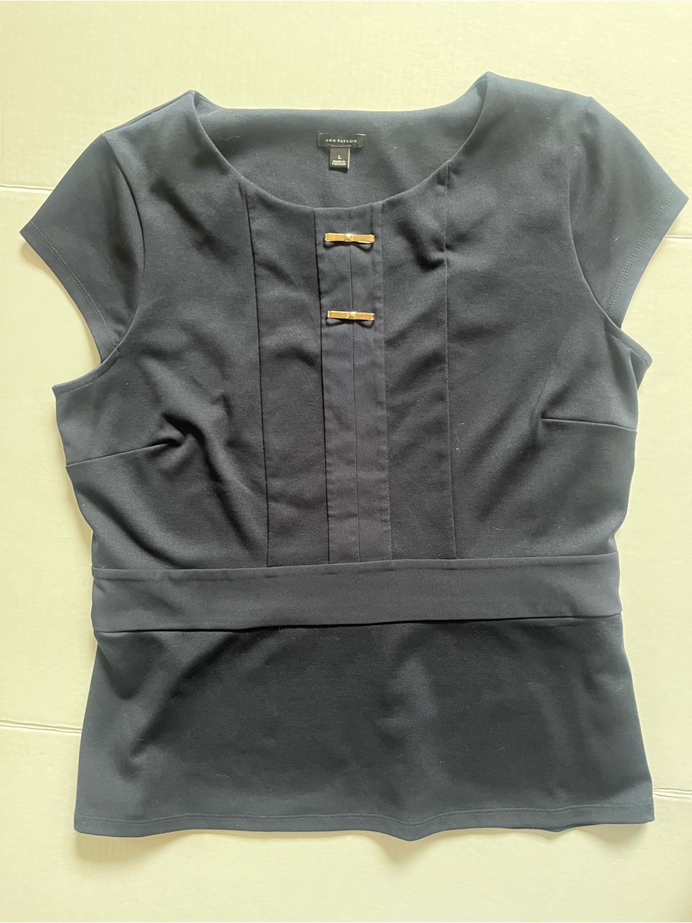 Ann Taylor Navy Short Sleeve Top with Gold Bow Accents